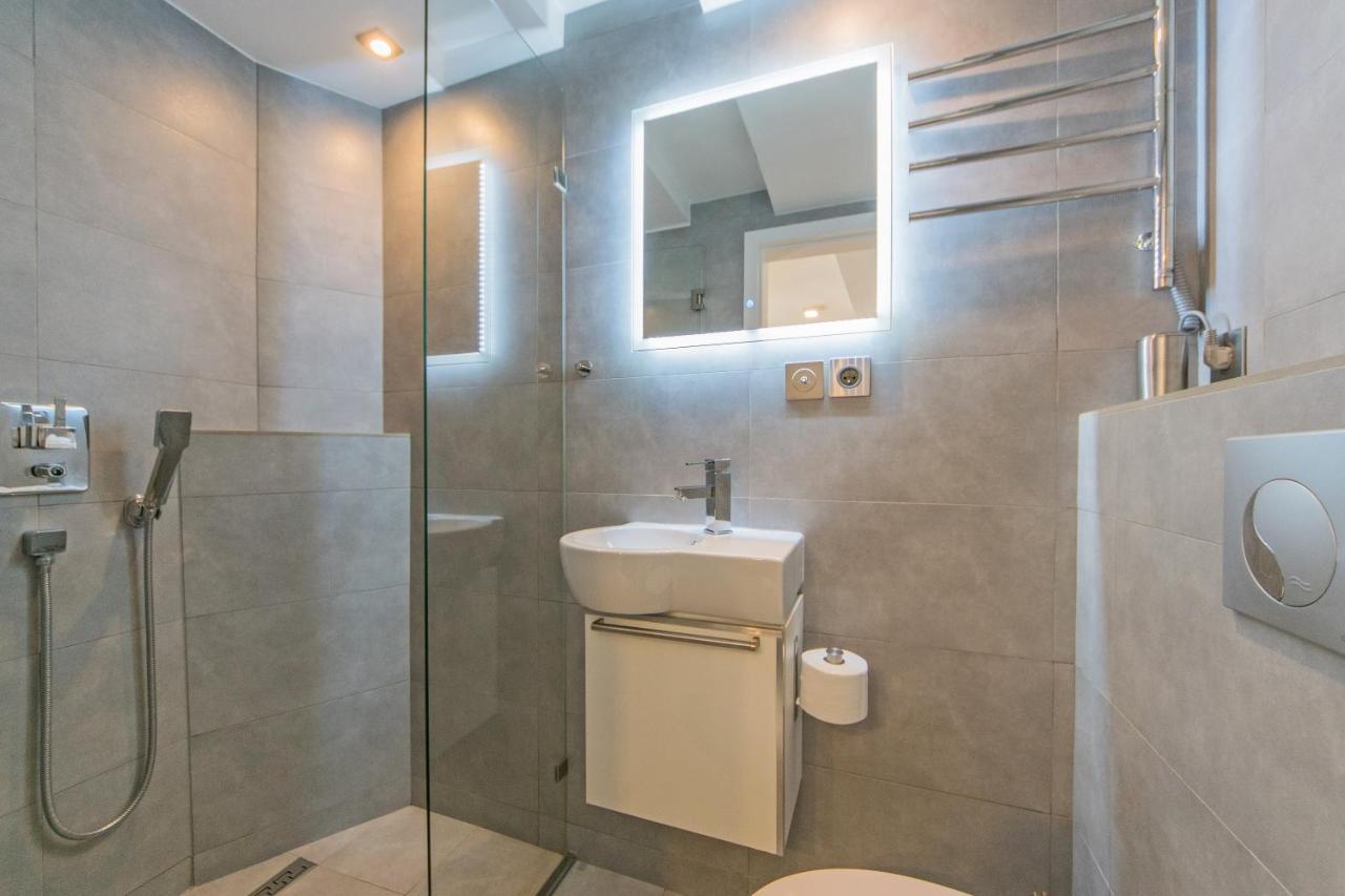 Studio Four - Prywatne Wejscie I Taras W Centrum Sopotu Buitenkant foto