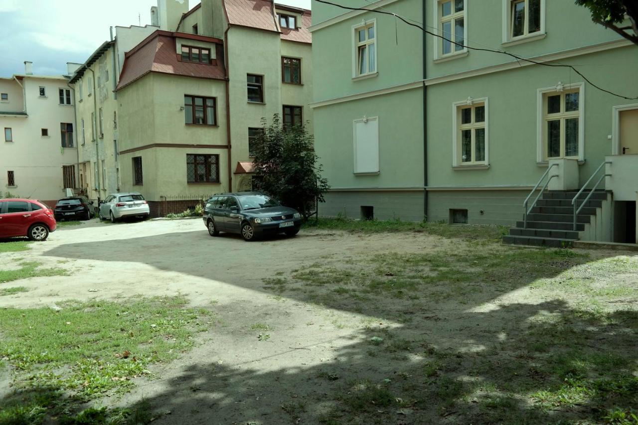 Studio Four - Prywatne Wejscie I Taras W Centrum Sopotu Buitenkant foto