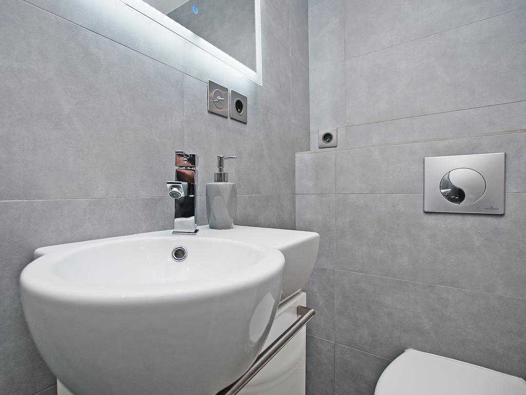 Studio Four - Prywatne Wejscie I Taras W Centrum Sopotu Buitenkant foto